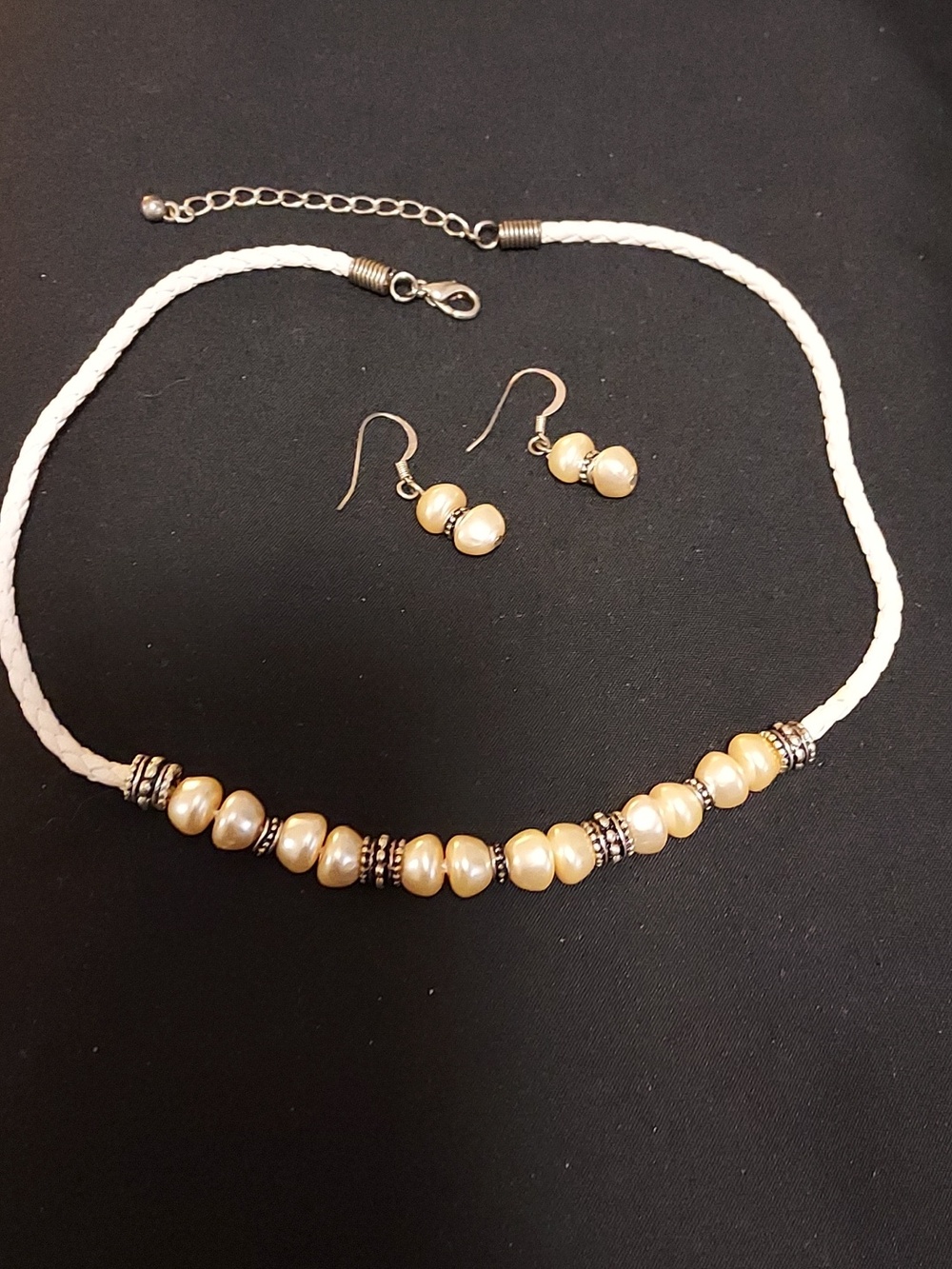 Faux Pearl Bead Necklace and Earrings Set - Ivory Pearlescent. Unisex. 16-18 In.